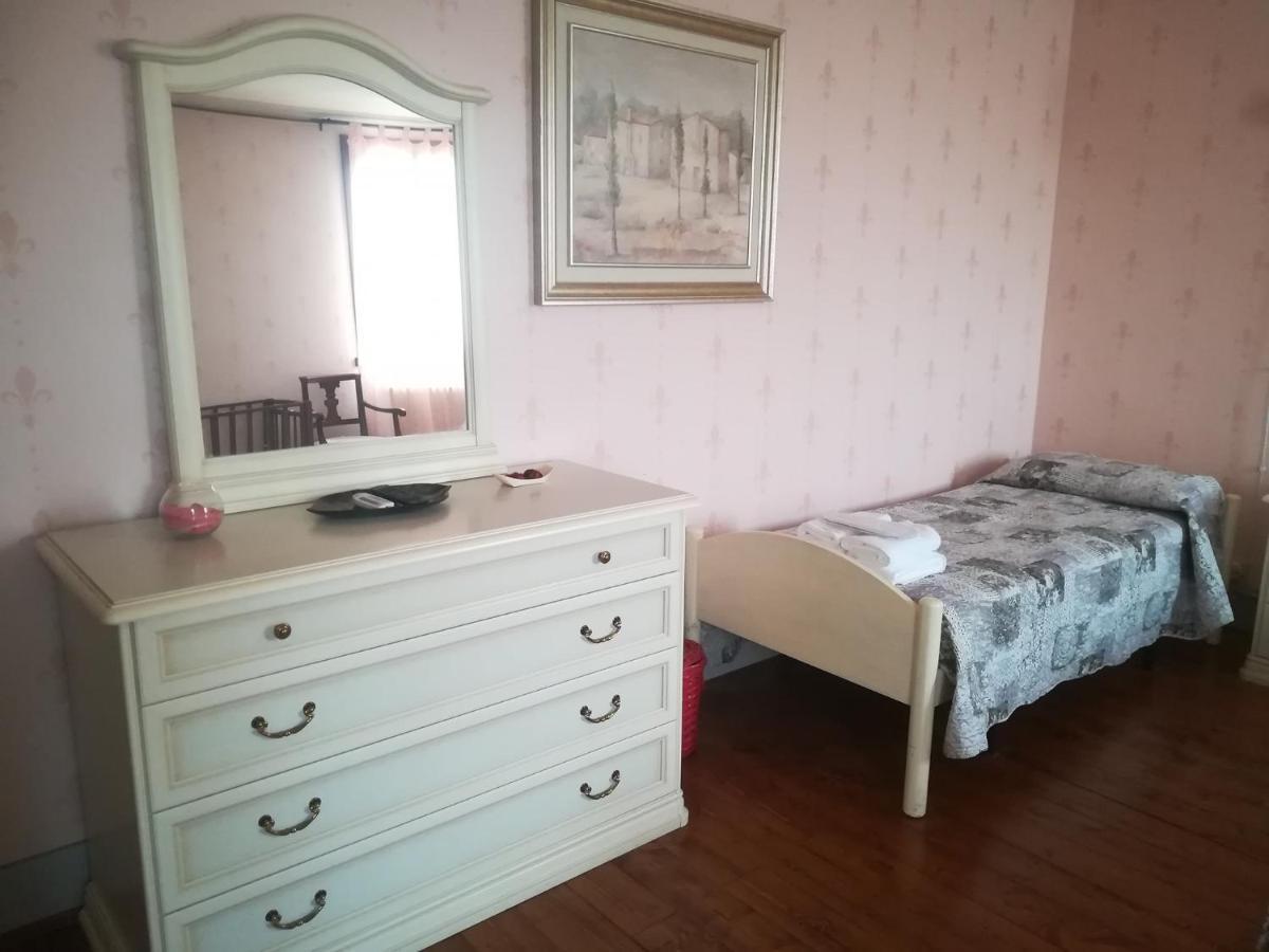 Bordeghina B&B In Farmhouse Pontecchio Polesine Bagian luar foto