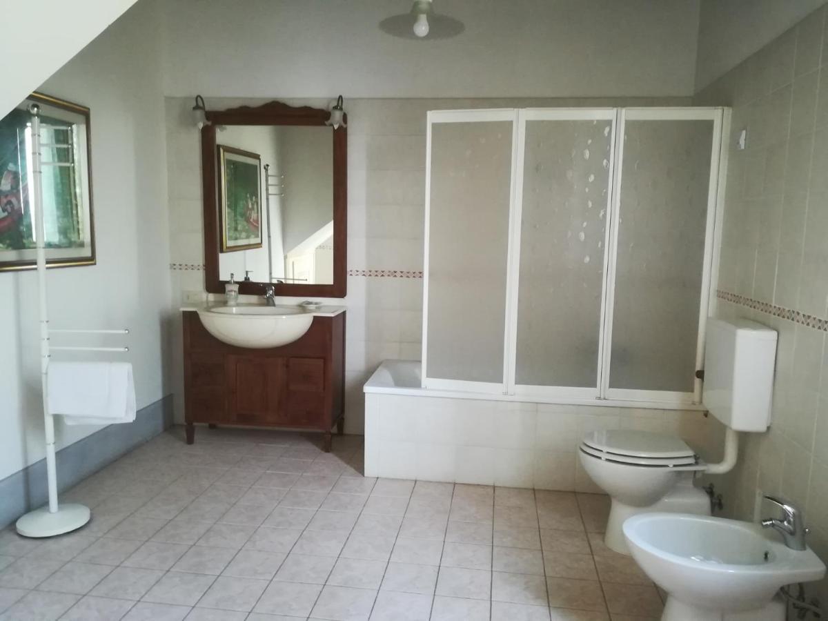 Bordeghina B&B In Farmhouse Pontecchio Polesine Bagian luar foto